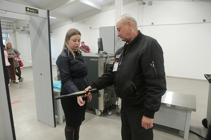 2018 - Охрана ледового дворца Кристалл Арена в Красноярске